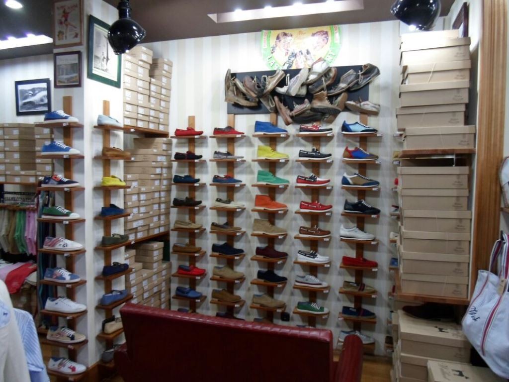 Estanterías zapatos | EbanyDecor.com | Ebanistería Carpintería en Elche